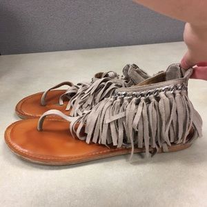 tan fringe sandals